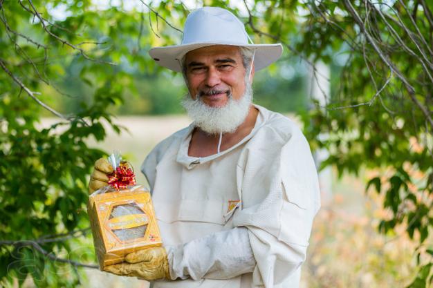 Мёд и продукты пчеловодства